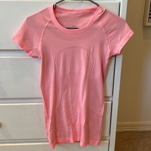 Lululemon Swiftly Tech